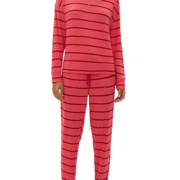 Gap Women S Rosehip Red Stripe GapBody 2-Pc Long-Sleeve Pajamas Set - Picture 3 of 3